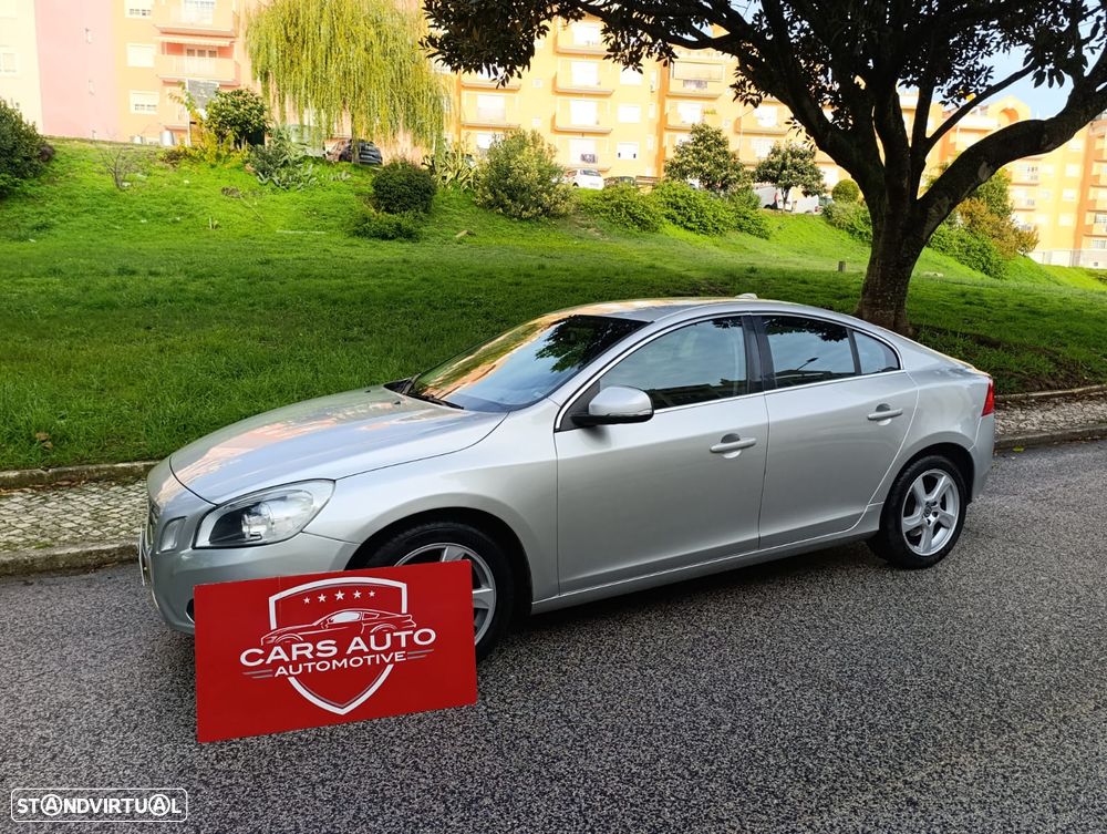 Volvo S60 2.0 D4 Momentum Start/Stop - 1