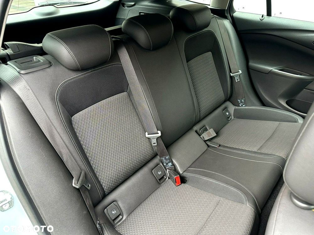 Opel Astra V 1.6 CDTI Elite S&S - 18