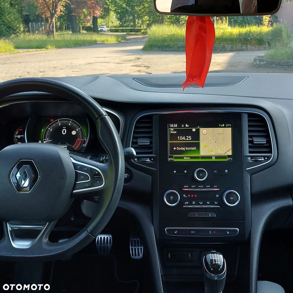 Renault Megane ENERGY TCe 100 INTENS - 32