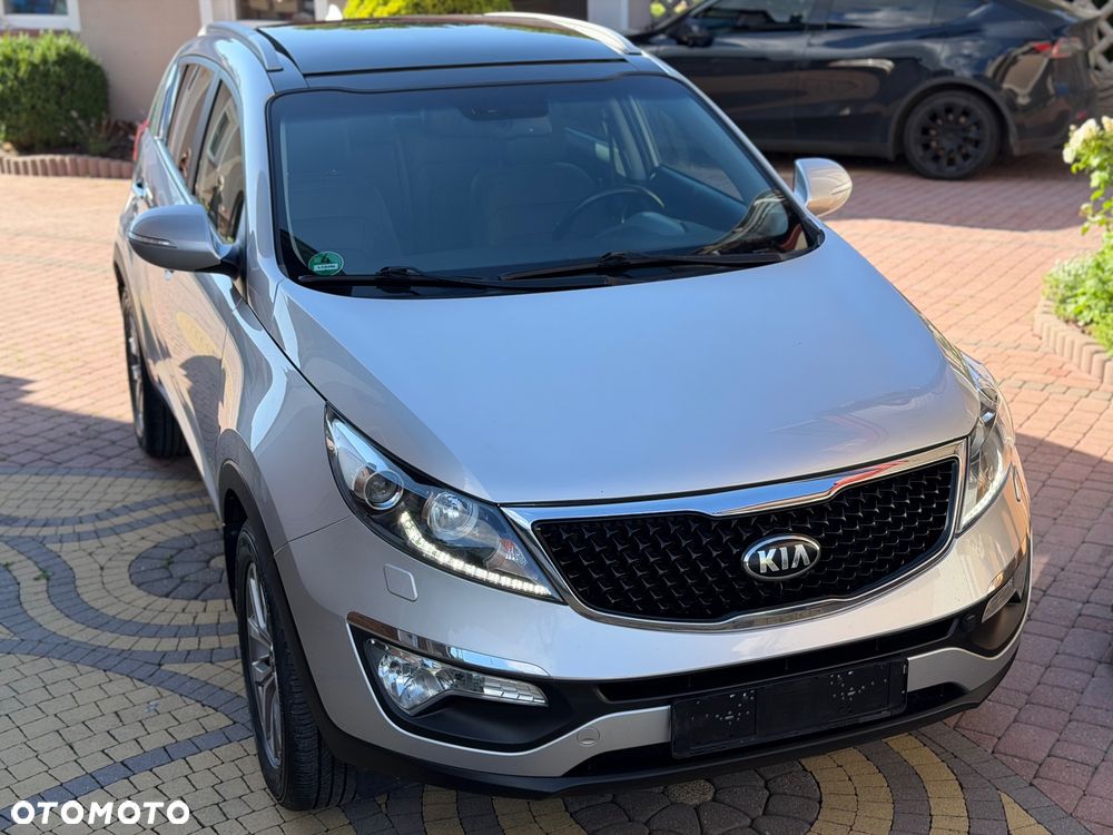 Kia Sportage 1.7 CRDI 2WD Dream-Team Edition - 9