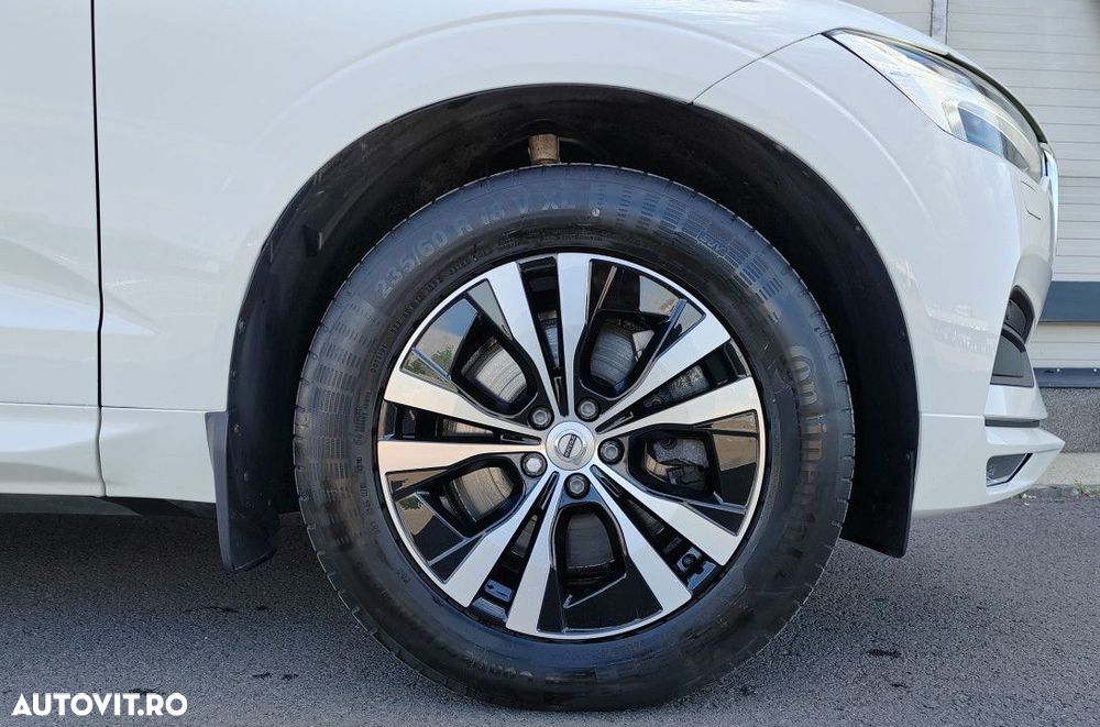 Volvo XC 60 B5 B AWD Geartronic Momentum Pro - 27
