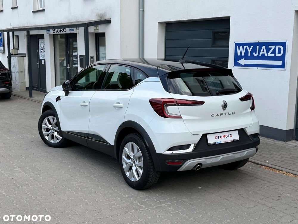 Renault Captur 1.3 TCe mHEV Intens EDC - 26