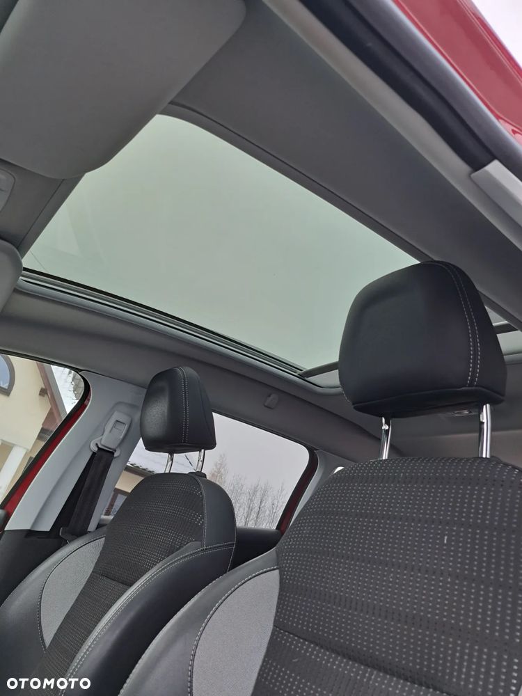 Peugeot 2008 1.2 PureTech Allure Pack S&S - 17