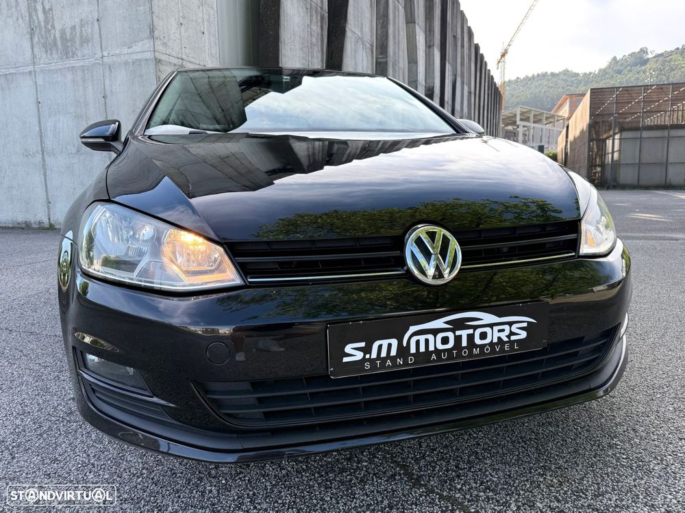 VW Golf 1.6 TDi Trendline DSG - 6