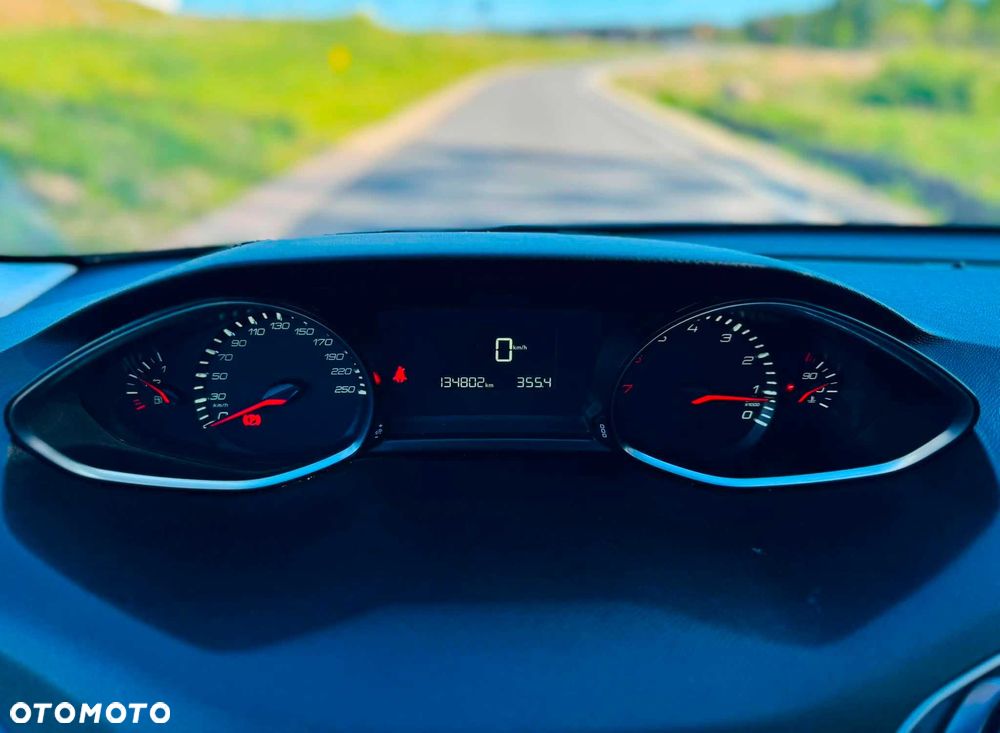 Peugeot 308 - 5