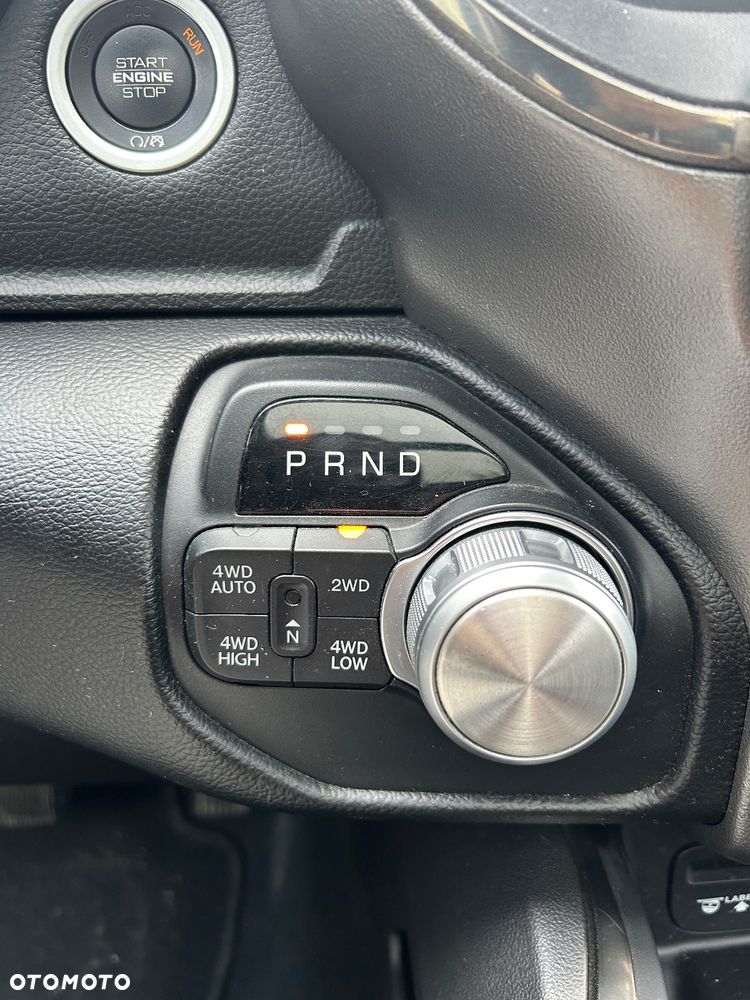 Dodge RAM 1500 5.7 4x4 - 13