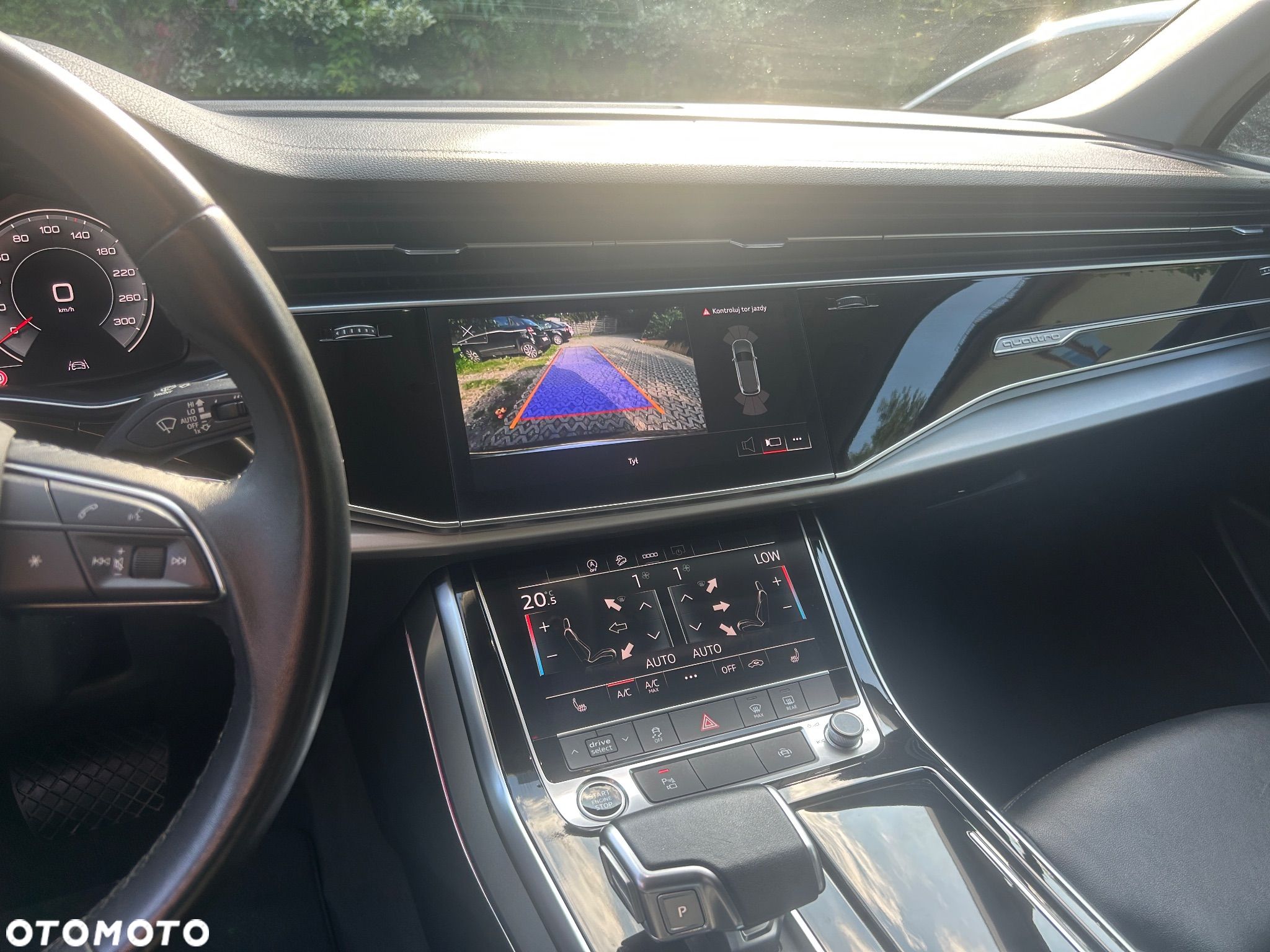 Audi Q7 - 1