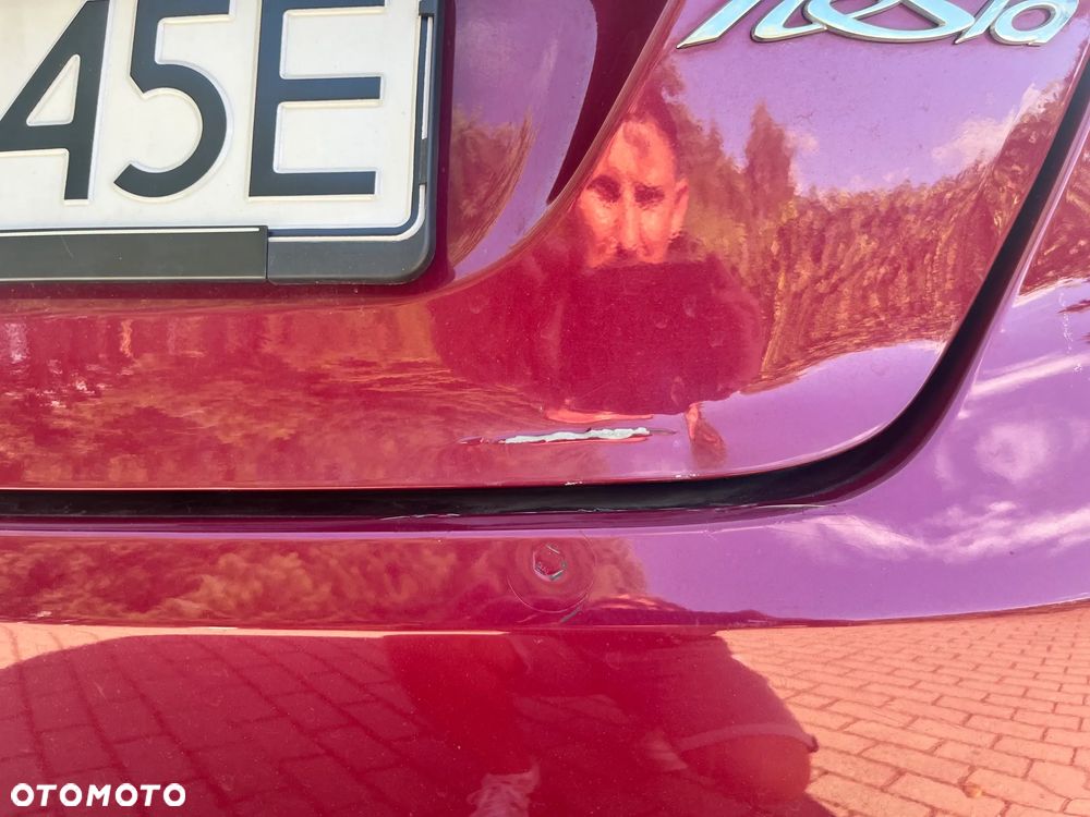 Ford Fiesta 1.0 Champions Edition - 13
