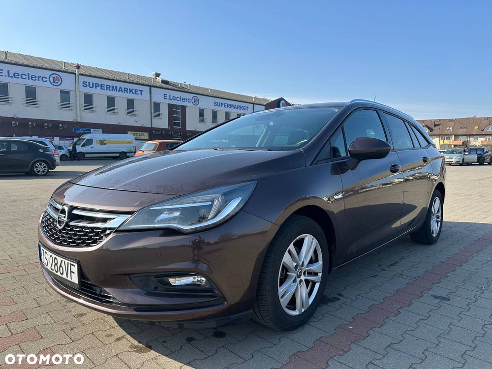 Opel Astra 1.6 D (CDTI) Start/Stop Dynamic - 1