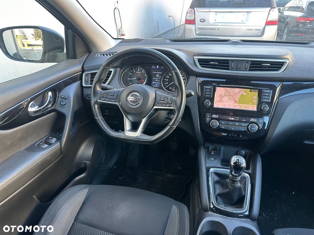 Nissan Qashqai - 20
