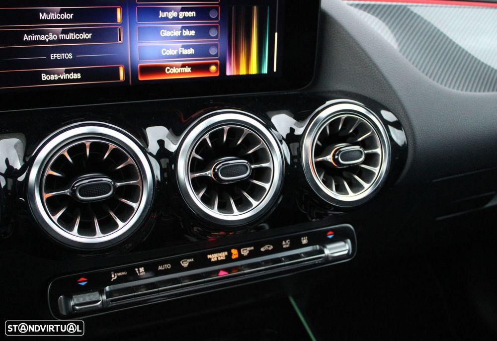 Mercedes-Benz GLA 250 e 8G-DCT AMG Line - 9