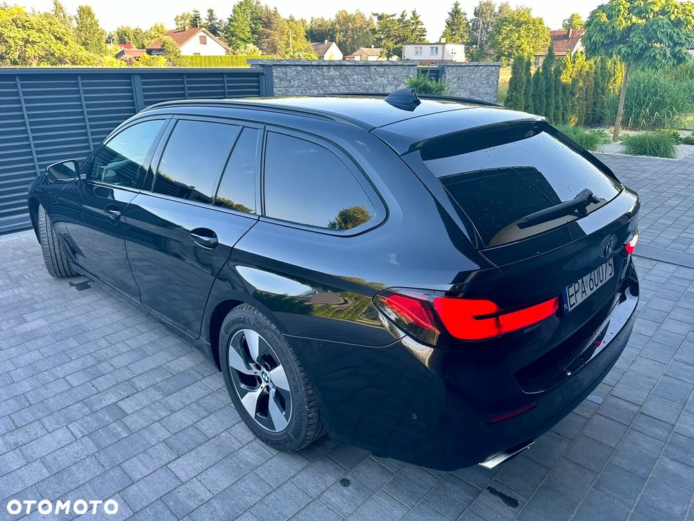 BMW Seria 5 520d mHEV - 7