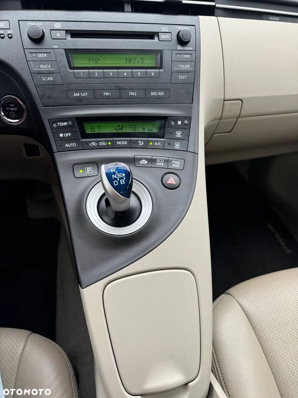 Toyota Prius - 18