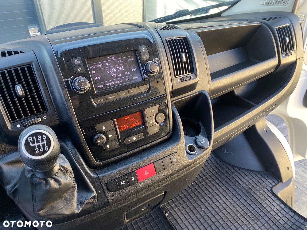 Peugeot BOXER L3H2, brygadowy, 6-osobowy, zakupiony w salonie w Rzeszowie, bezwypadkowy - 24