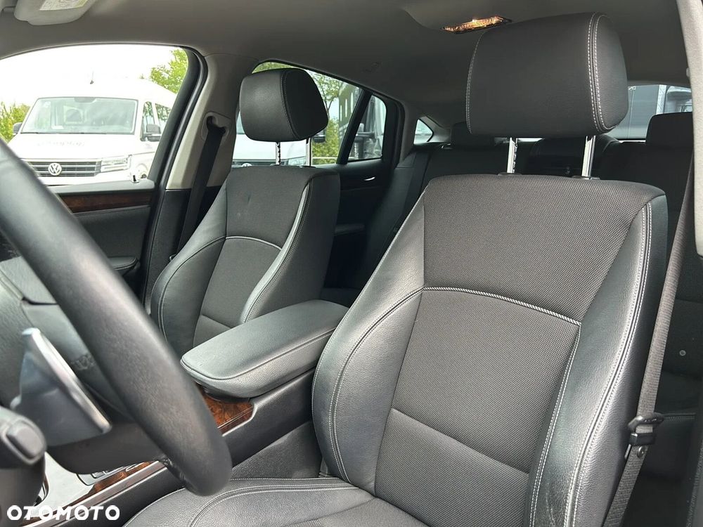 BMW X4 xDrive28i Advantage - 8