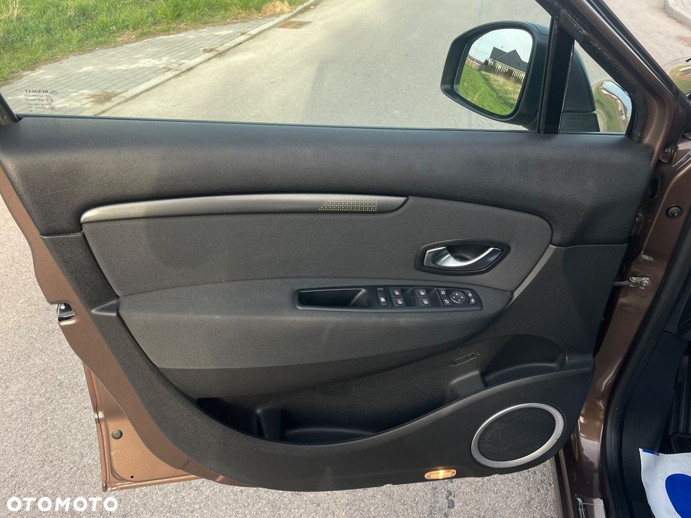 Renault Grand Scenic Gr 1.4 16V TCE Privilege - 8