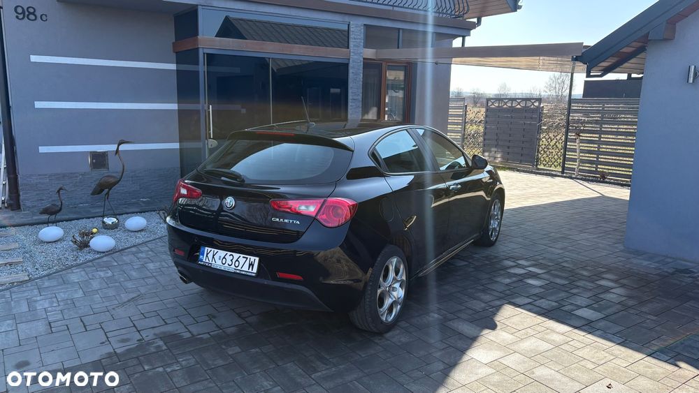 Alfa Romeo Giulietta 1.6 JTDM 16V TCT B-Tech - 6