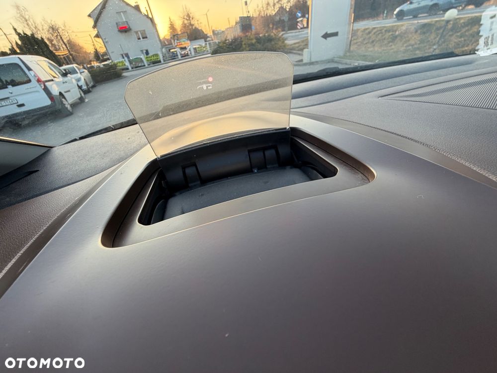 Renault Grand Scenic Energy dCi 130 Start & Stop Euro 6 Bose Edition - 27