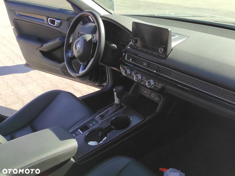 Honda Civic 1.5 i-VTEC Turbo CVT Prestige - 27