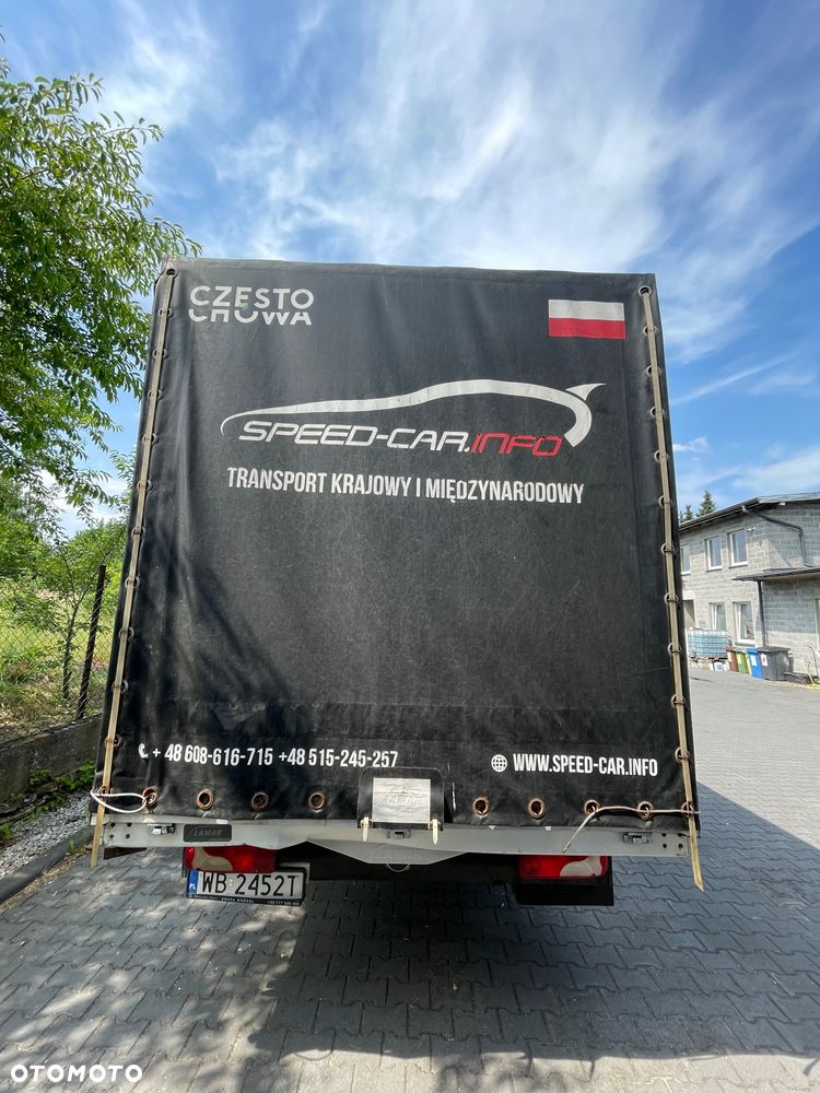 Mercedes-Benz Sprinter - 4