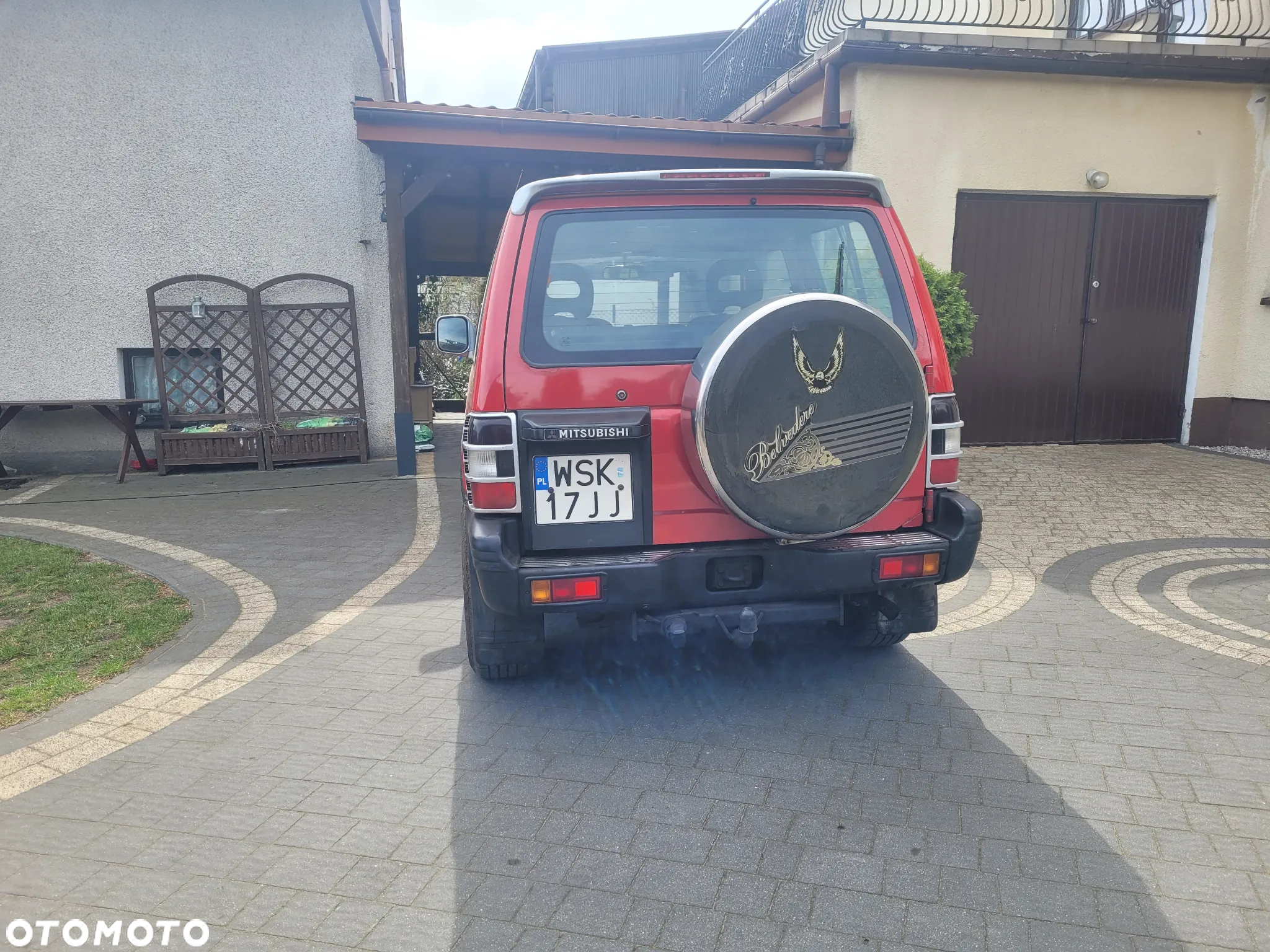 Mitsubishi Pajero - 4
