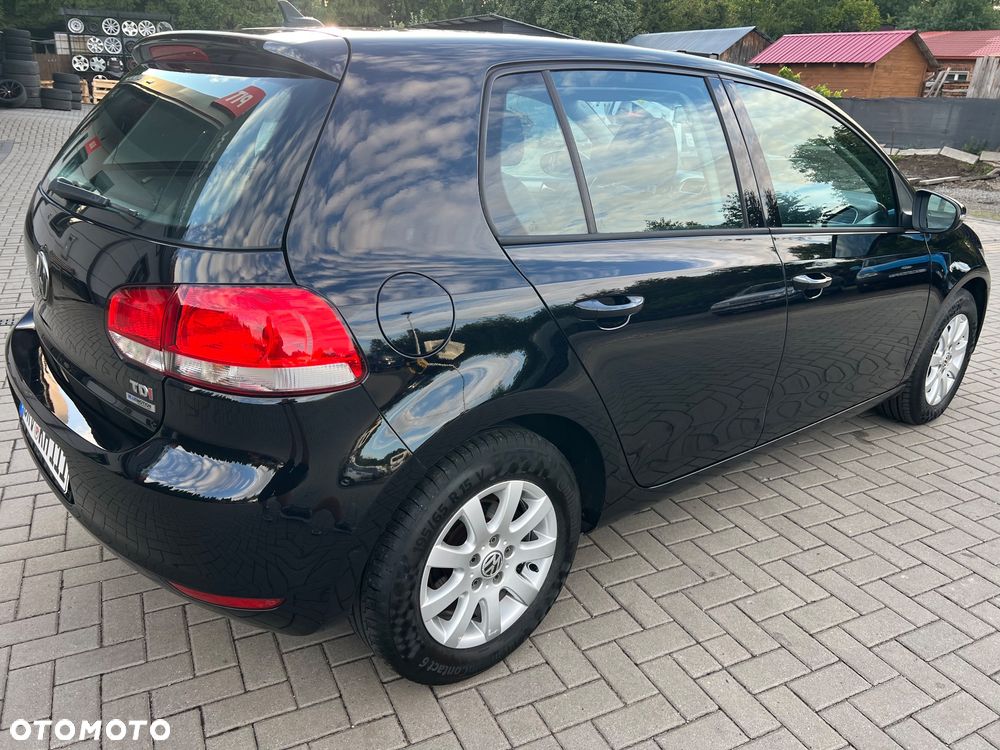 Volkswagen Golf 1.6 TDI DPF BlueMotion - 4