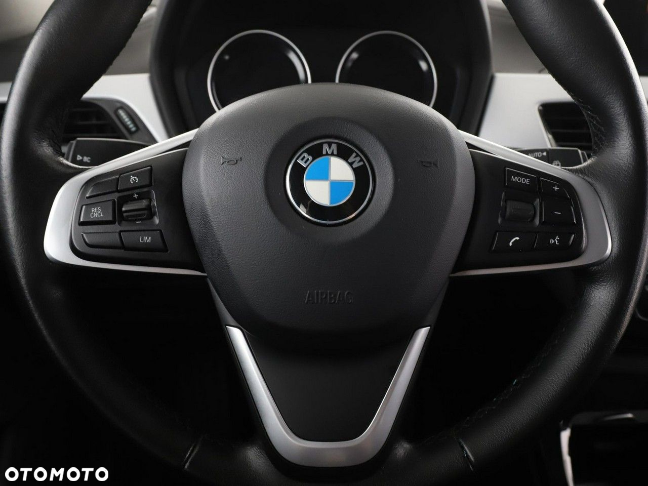 BMW X2 sDrive18d Advantage - 21
