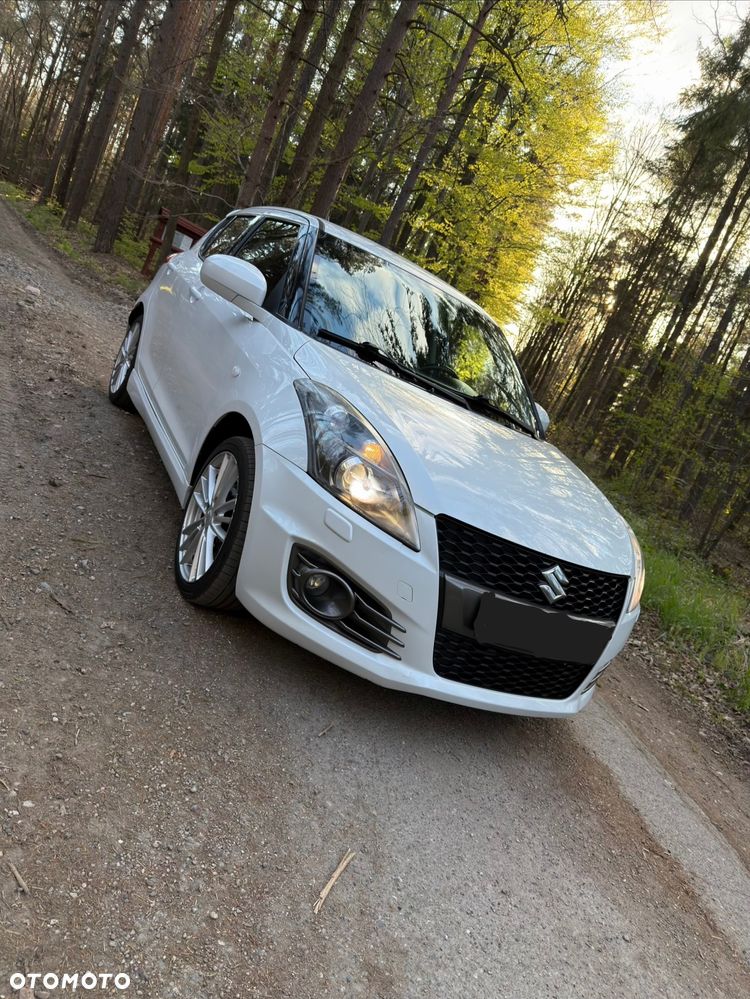 Suzuki Swift 1.6 Sport - 22