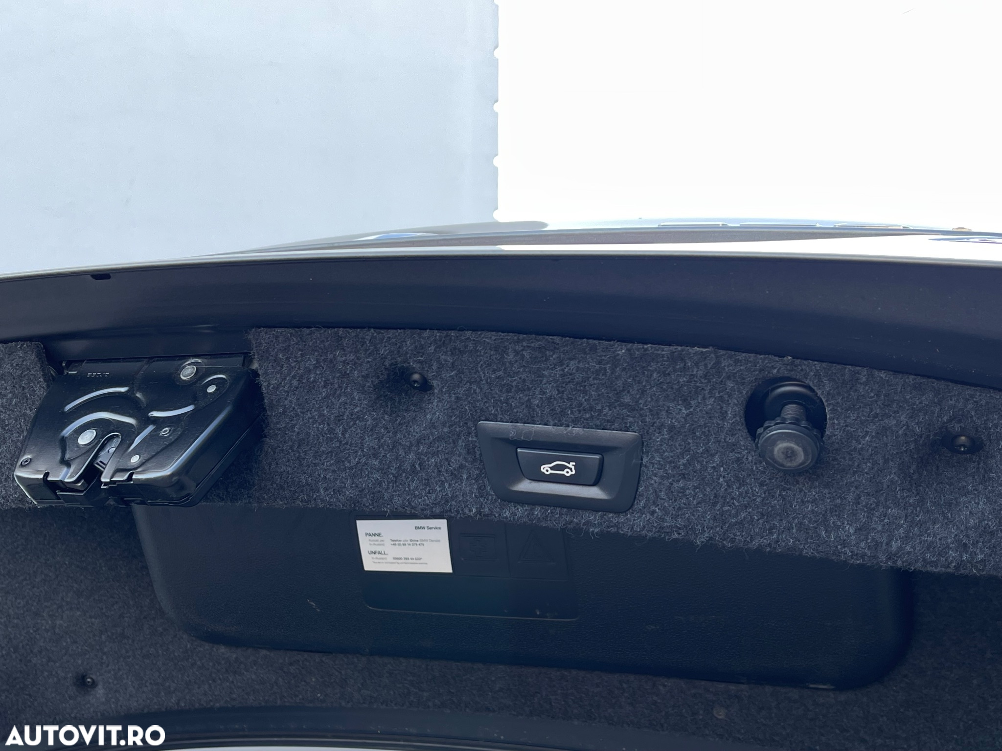 BMW Seria 5 528i Sport-Aut. Modern Line - 17