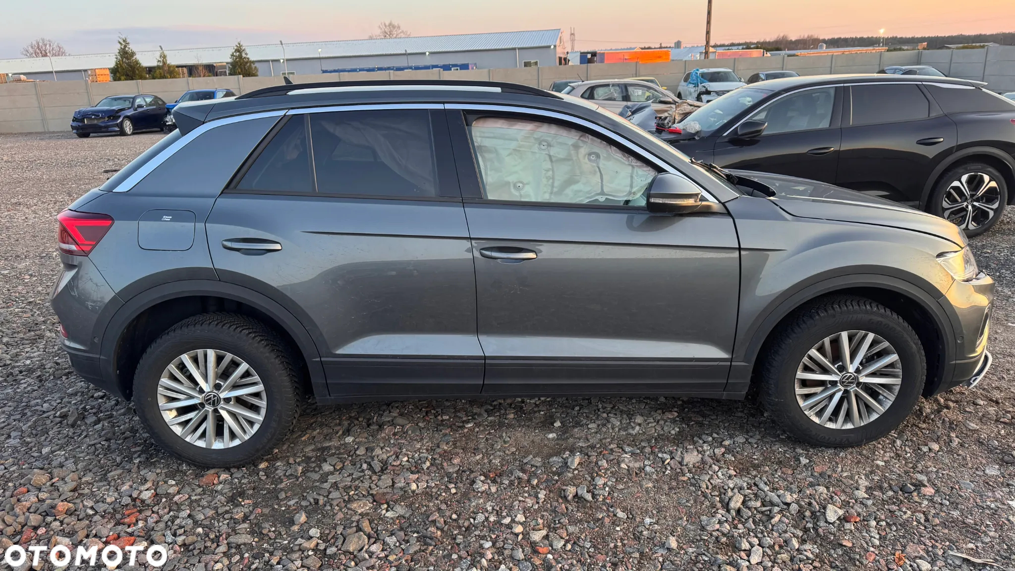 Volkswagen T-Roc 1.0 TSI Style - 8