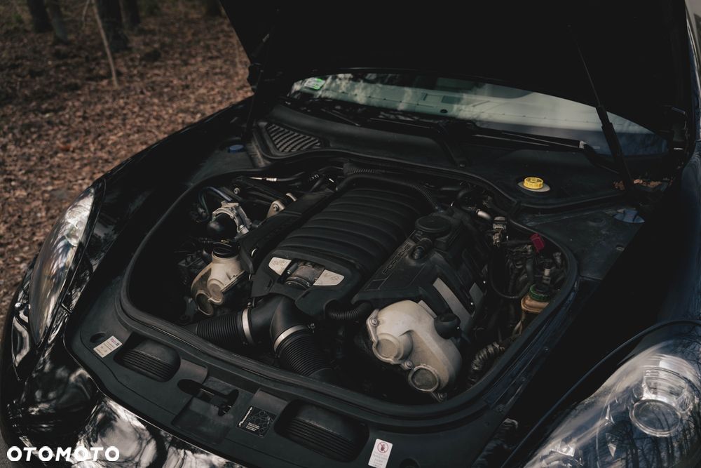 Porsche Panamera 4S - 7