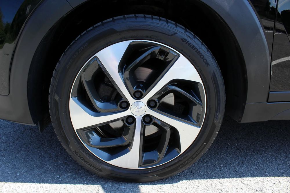 Hyundai Tucson 1.7 CRDI BlueDrive Style 2WD - 29