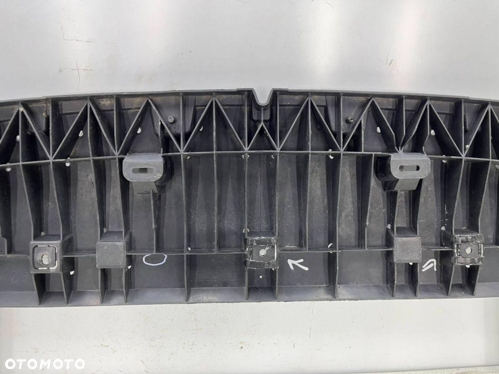 Osłona pod zderzak Peugeot 308 II T9 + SW 13-21r. przednia osłona płyta dolna silnika podwozia - 13