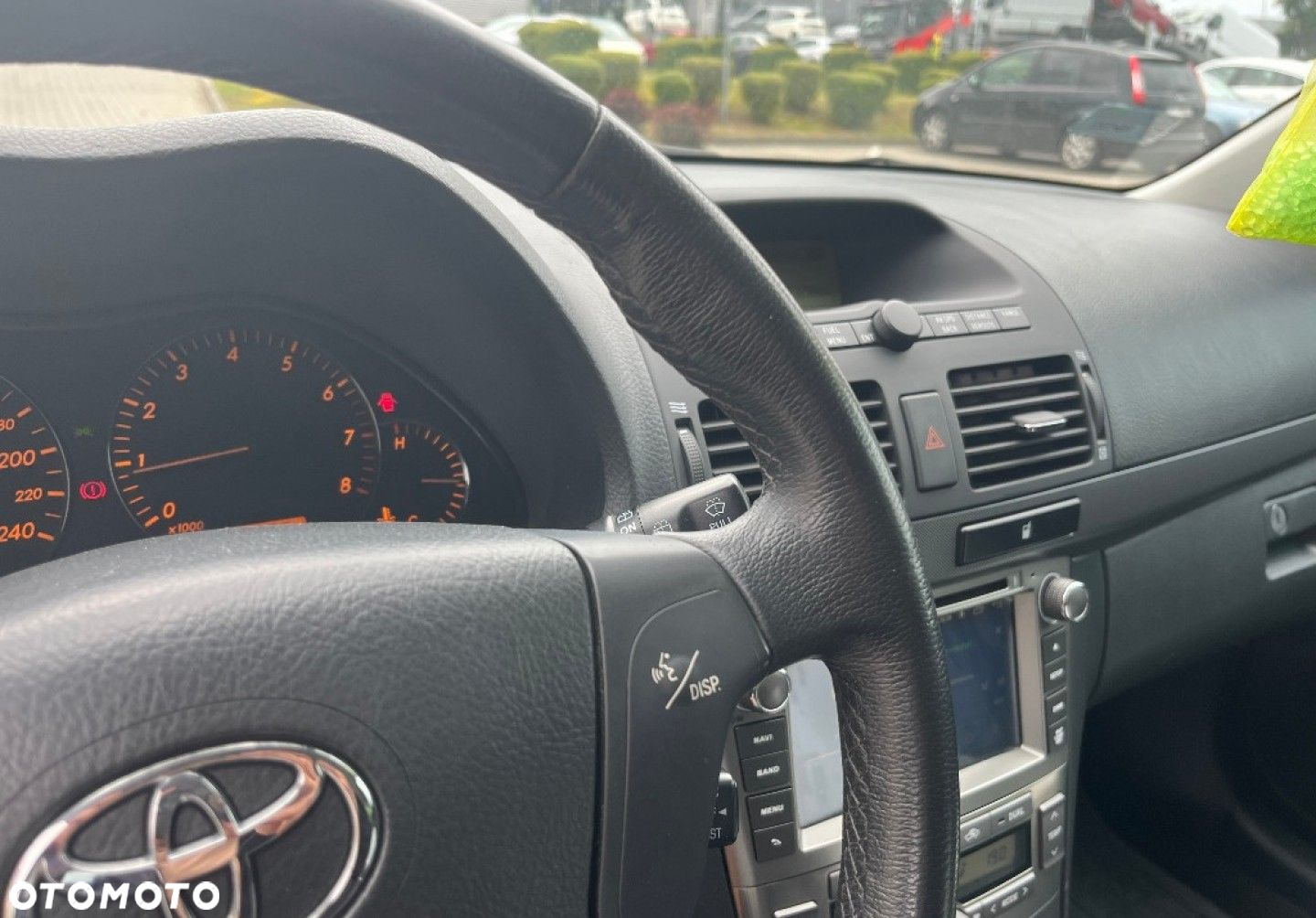 Toyota Avensis - 23