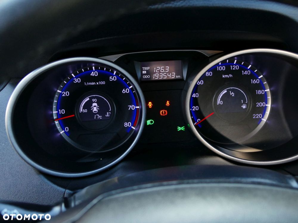 Hyundai ix35 - 21