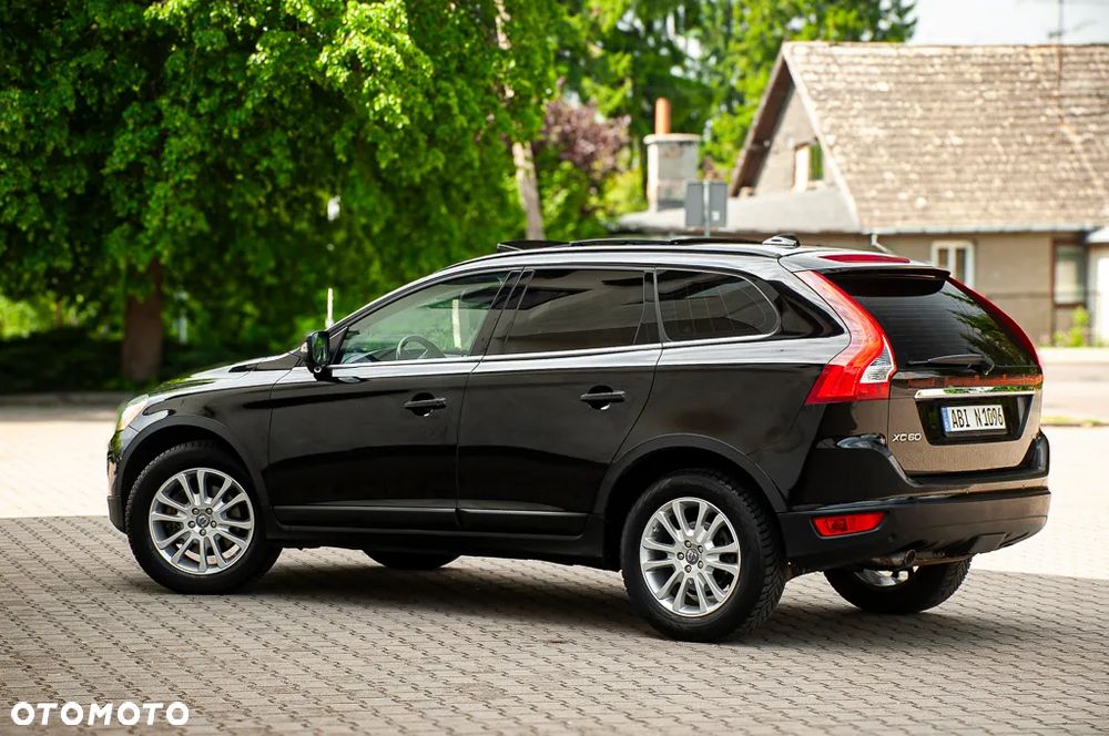 Volvo XC 60 D5 AWD - 18
