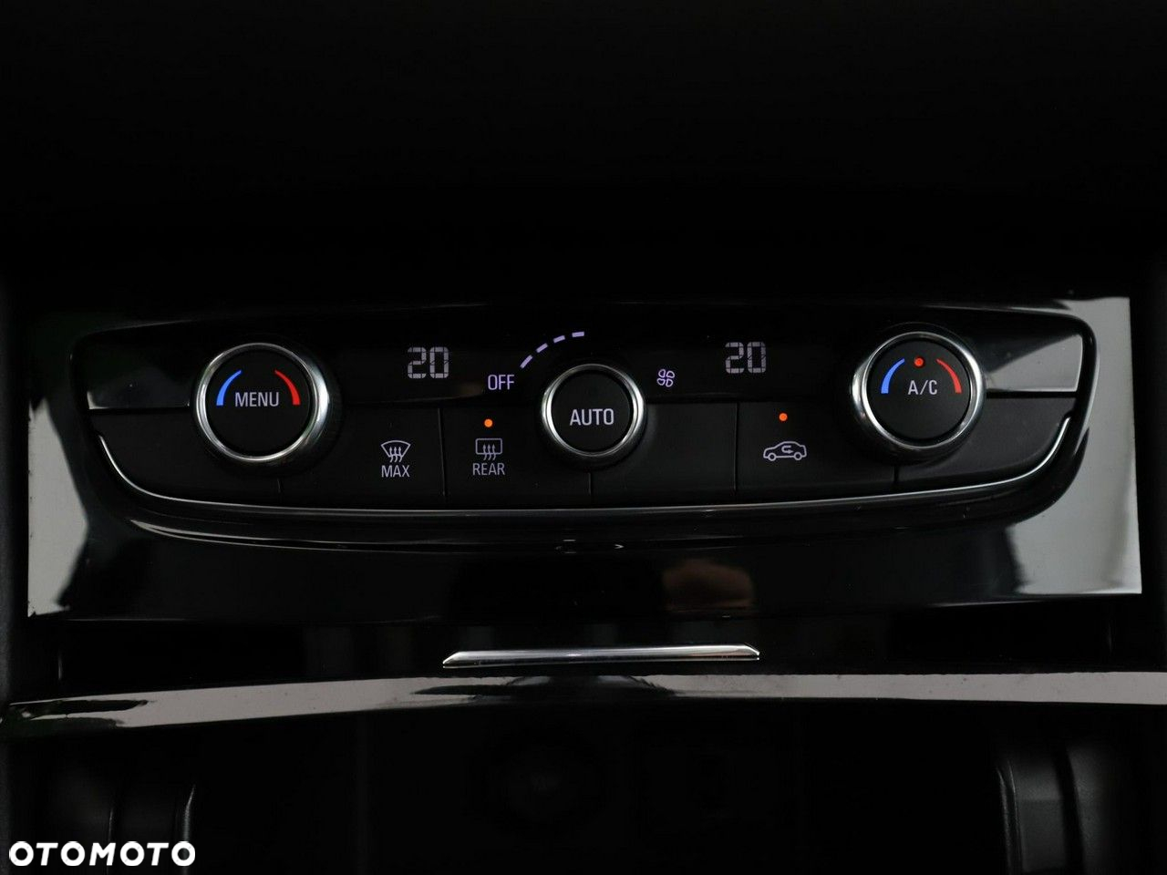 Opel Grandland X 1.5 CDTI Innovation S&S - 27