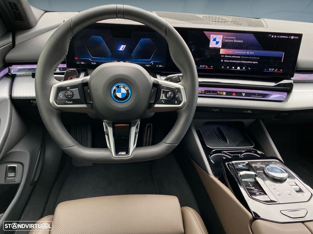 BMW i5 eDrive40 Pack Desportivo M - 5
