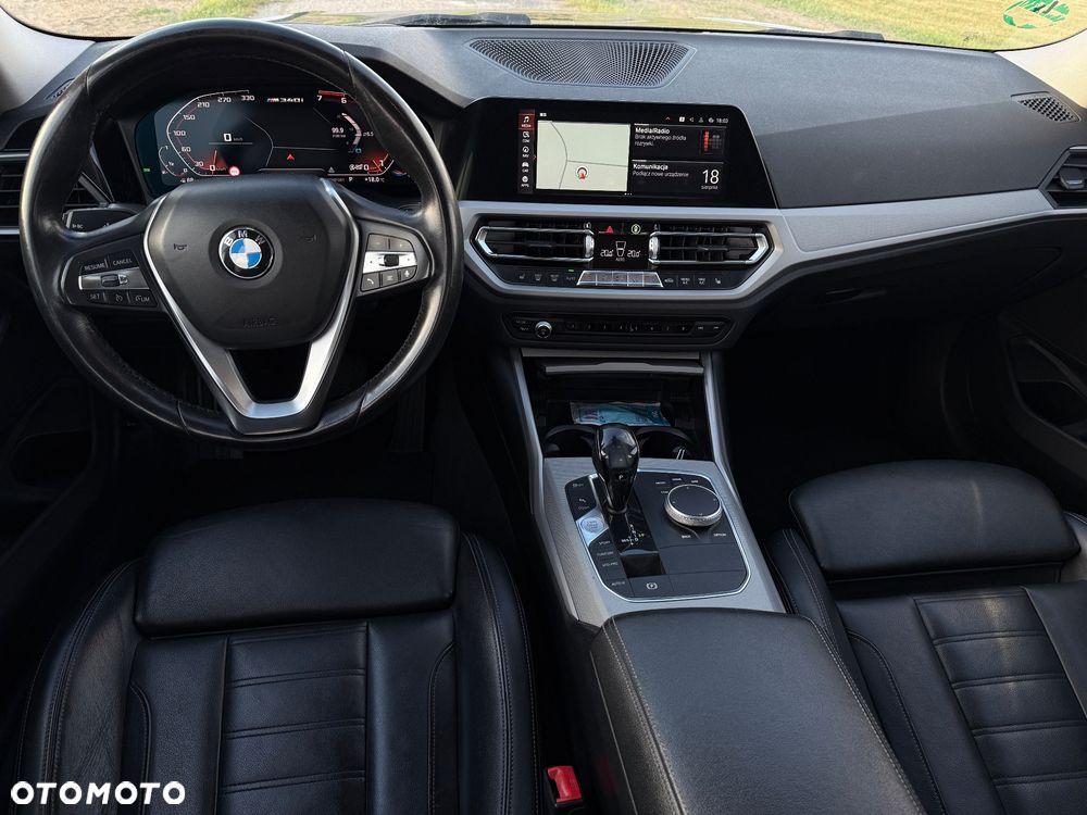 BMW Seria 3 330i Advantage - 8