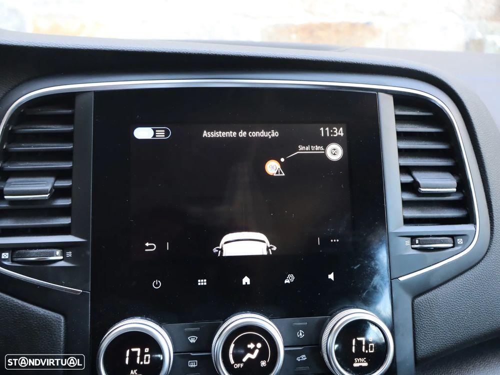Renault Mégane Sport Tourer 1.6 E-Tech Plug-In Hybrid Equilibre - 21