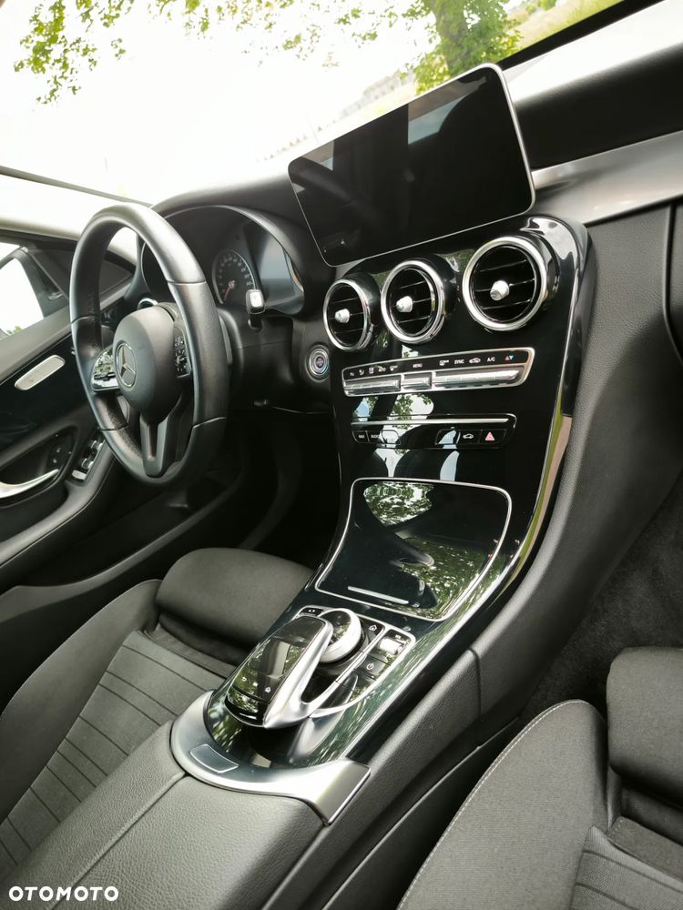 Mercedes-Benz Klasa C 200 d 9G-TRONIC - 16