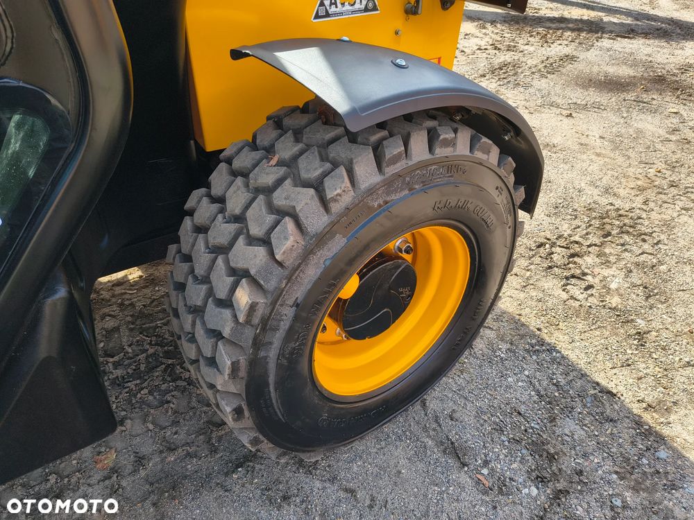 JCB 525-60 JOYSTICK - 21