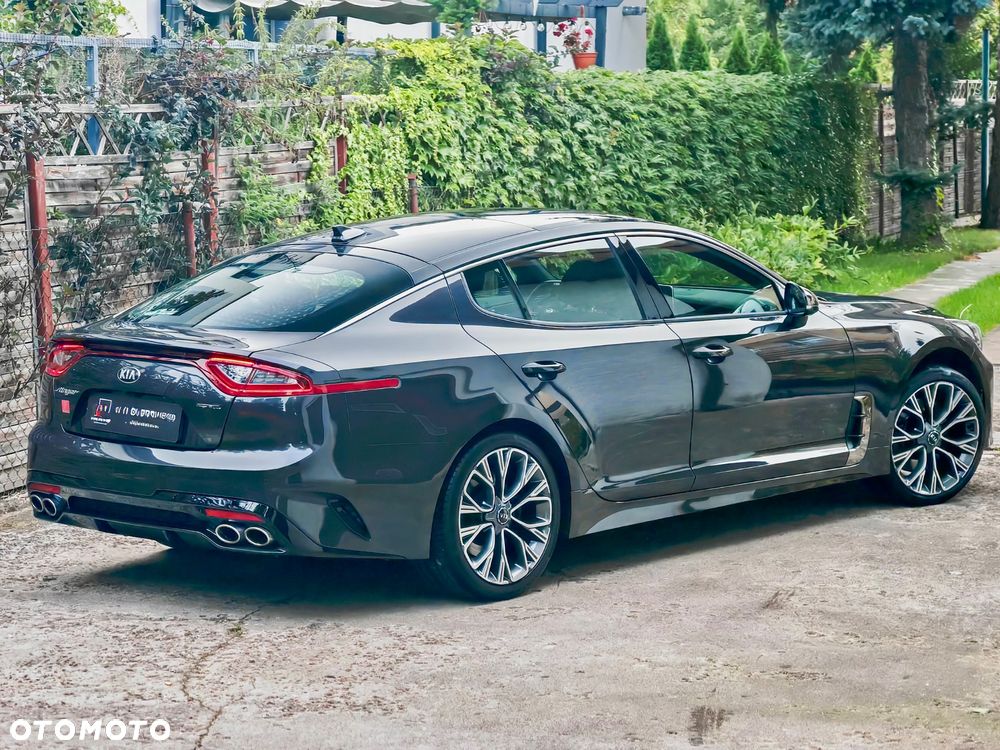 Kia Stinger 2.0 T-GDI GT Line - 3
