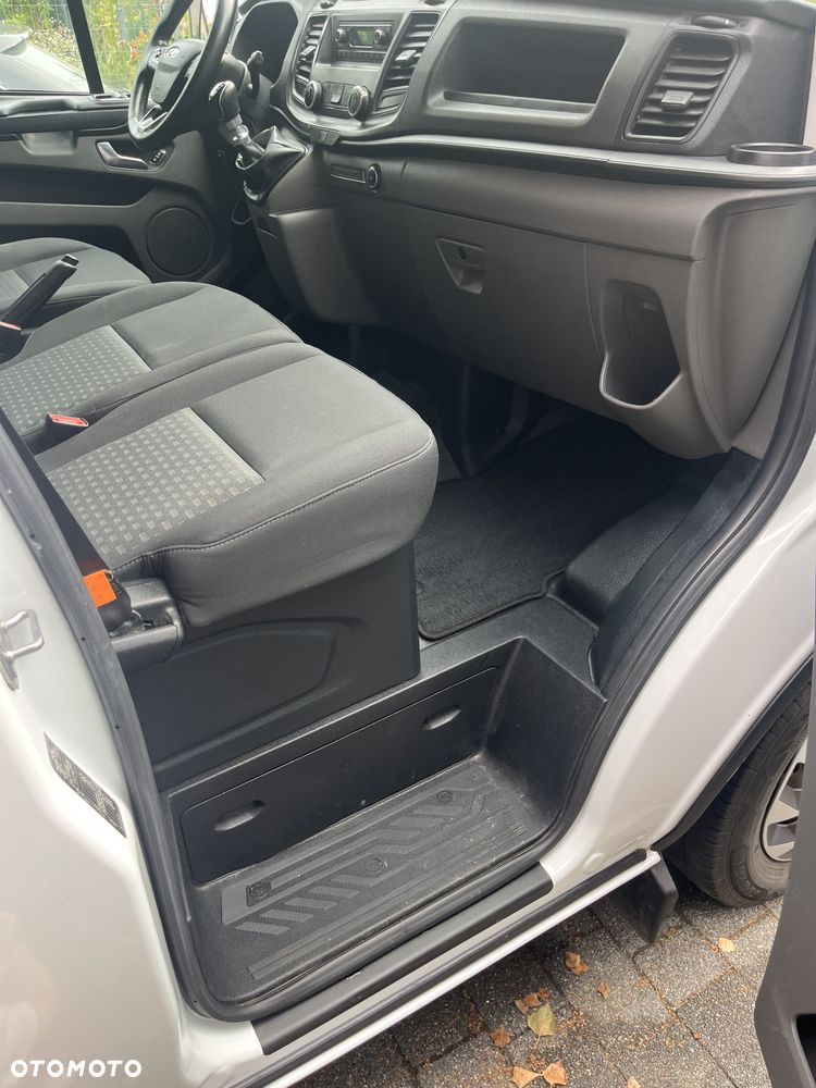 Ford Tranzit  Custom - 10