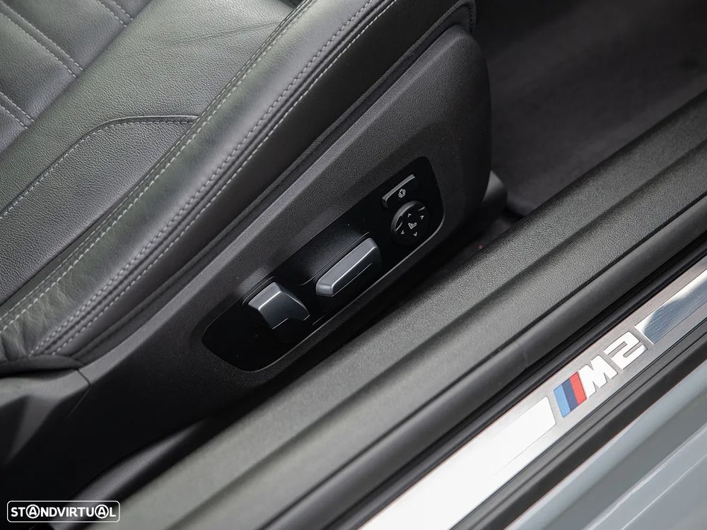BMW M2 Auto - 38