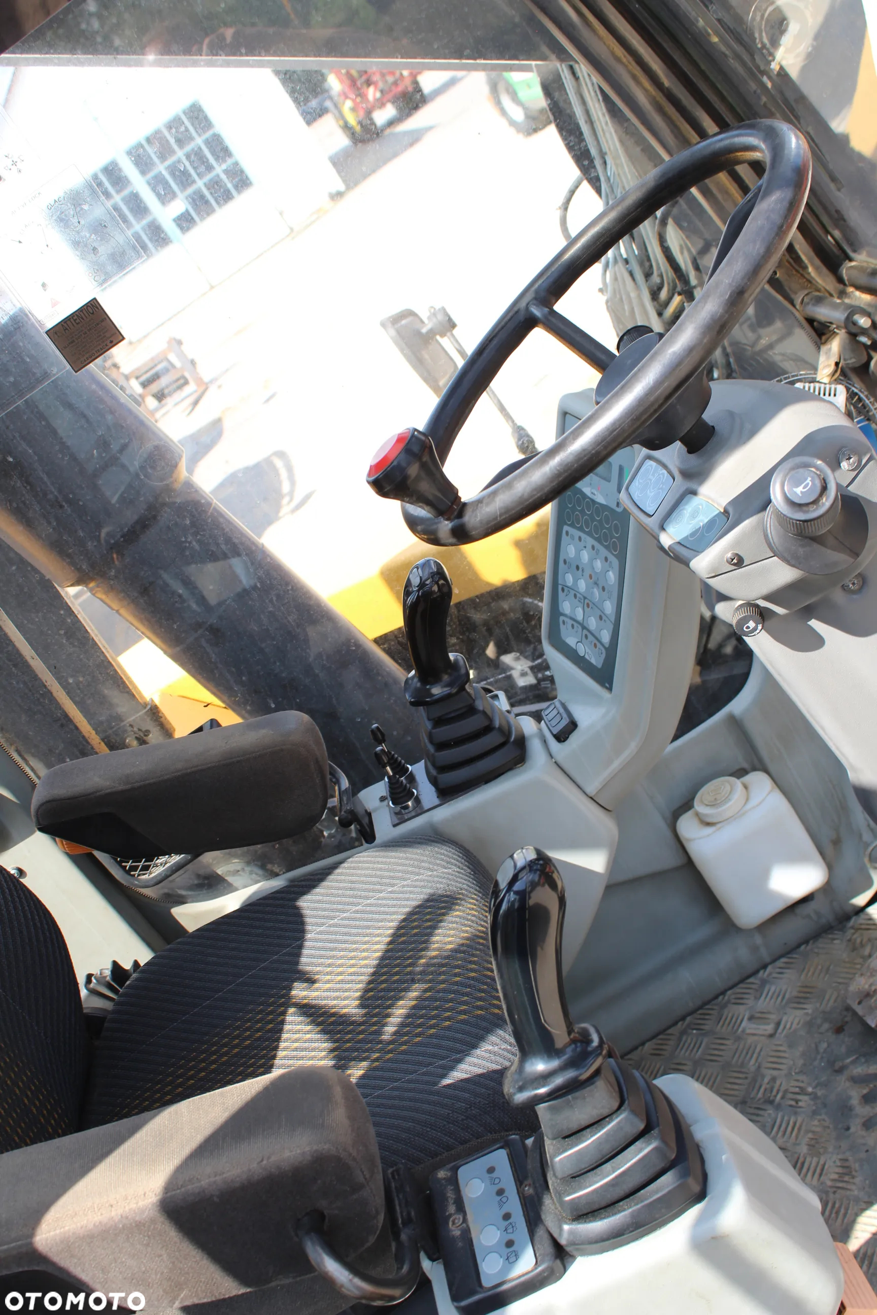 Mecalac 12 MTX z Niemiec - 8
