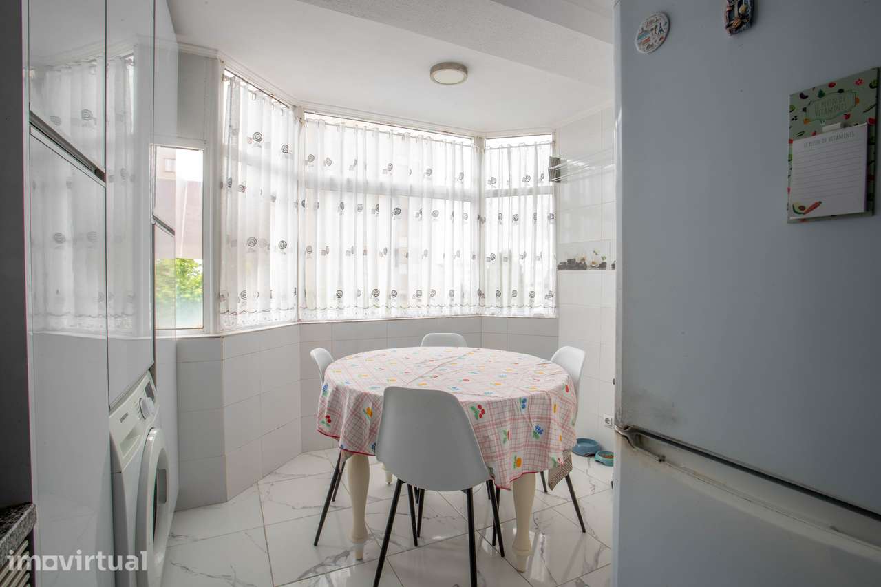 Apartamento T3 situado na Urbicupe, na zona de Canidelo - Grande imagem: 2/31