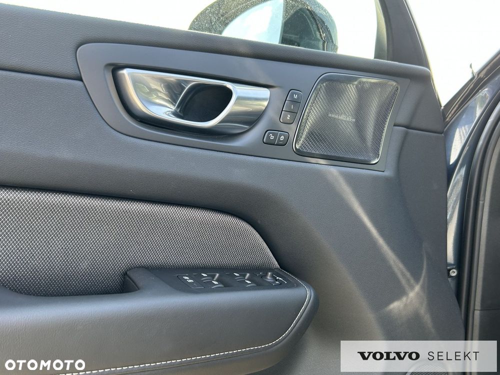 Volvo XC 60 - 11
