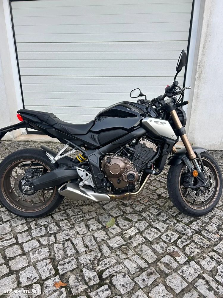 Honda CB R Neo Sports Café - 2