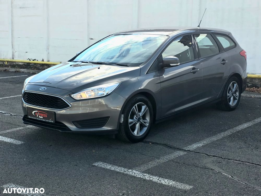 Ford Focus 1.5 TDCi ECOnetic 88g Start-Stopp-System Titanium - 1